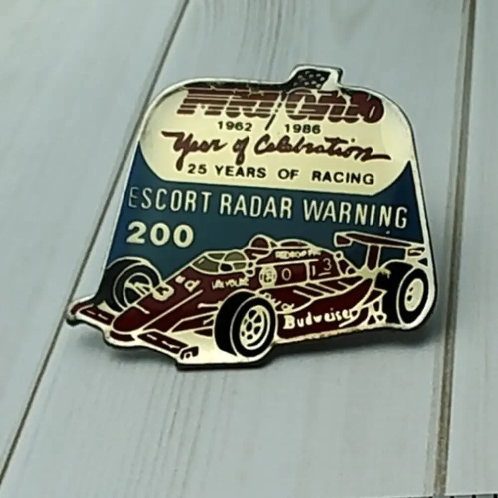 Mid Ohio Car Course 25th Anniversary Escort Radar 200 Indy Race Car IndyCar Pin